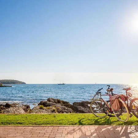 Bijela Uvala - Roan Porec