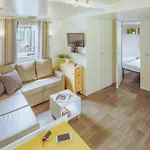 Campsite Bijela Uvala - Roan Porec