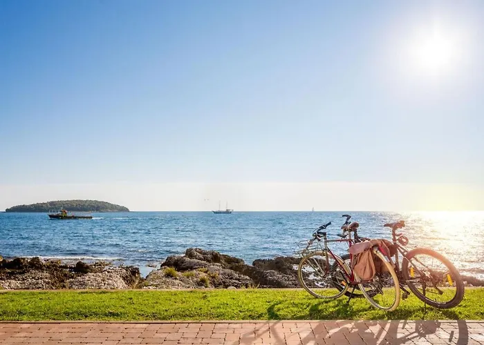 Bijela Uvala - Roan Porec